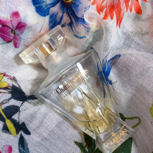 GUERLAIN - ゲラン シャンゼリゼ 30mlの通販 by yumibb's shop｜ゲラン ...