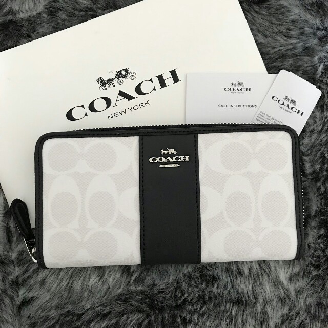 新品☆COACH(コーチ) ネイビー ホワイト  シグネチャー 長財布