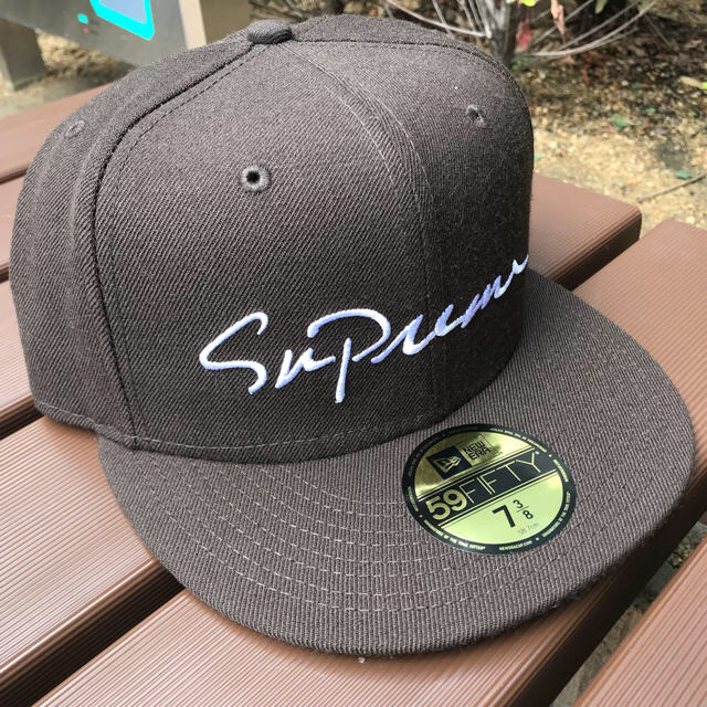 【ノベルティ付き！最安値】supreme cap newera ニューエラ