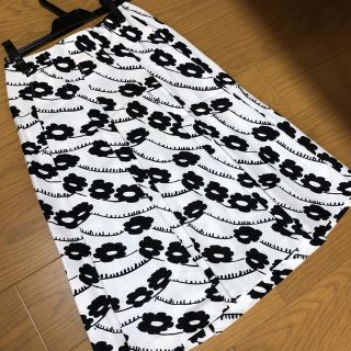 マリメッコ(marimekko)の美品＊ミモレ丈 プリーツスカート(ひざ丈スカート)