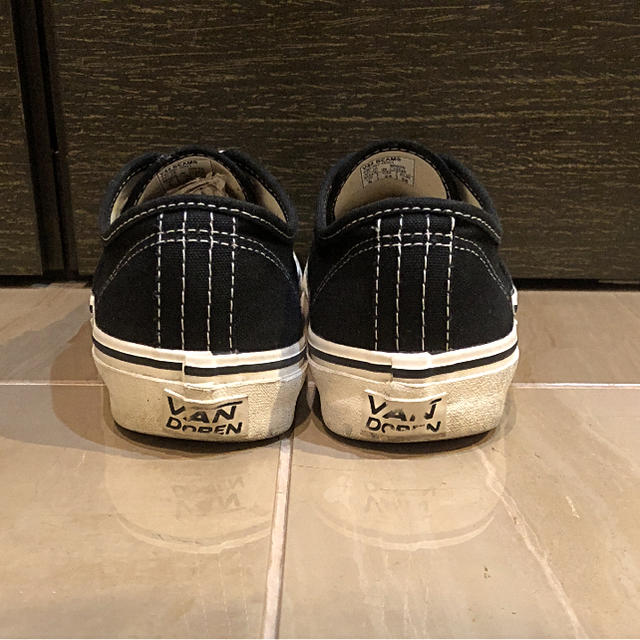 29 【レディーススニーカー】vans BEAMS