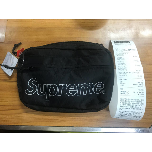 Supreme(シュプリーム)のsupreme shoulder bag 18 aw 黒 メンズのバッグ(ショルダーバッグ)の商品写真