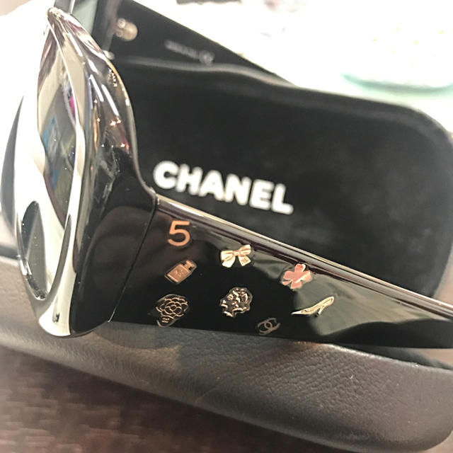 CHANEL(シャネル)のゆき様専用 CHANEL サングラス No.5 レディースのファッション小物(サングラス/メガネ)の商品写真