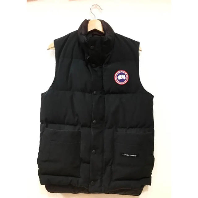 CANADA GOOSE(カナダグース)のカナダグース ダウンベスト XS 正規品 ダウン メンズのジャケット/アウター(ダウンベスト)の商品写真