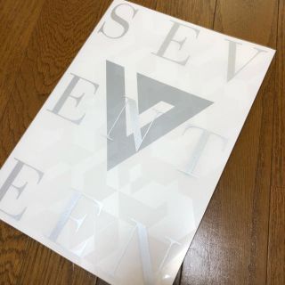 セブンティーン(SEVENTEEN)のseventeen コンサート パンフレット(アイドルグッズ)