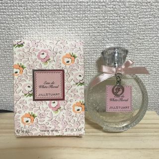 ジルスチュアート(JILLSTUART)のジルスチュアート リラックス オードホワイトフローラル(香水(女性用))