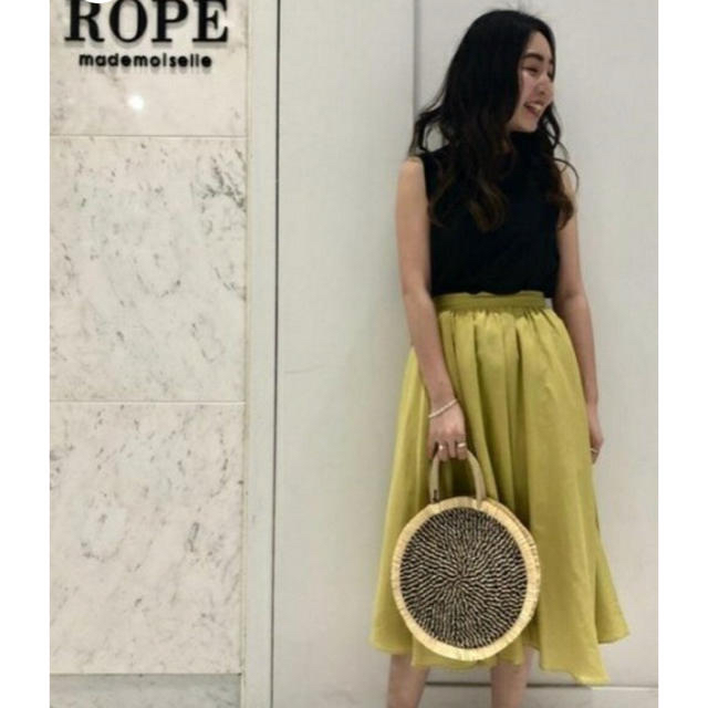 ROPE’(ロペ)のROPE ロペ yellow スカート  ボリューム 今期 38 レディースのスカート(ロングスカート)の商品写真