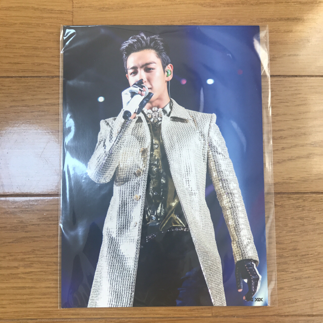 BIGBANG(ビッグバン)のBIGBANG TOP ポストカード カード ミニタオル エンタメ/ホビーのCD(K-POP/アジア)の商品写真