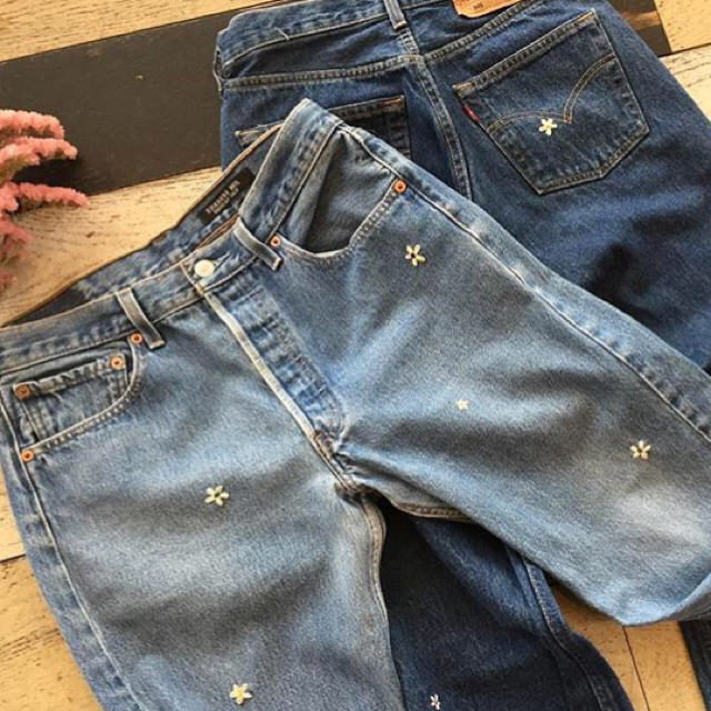 SHANANA MIL LEVI'S 501 USED