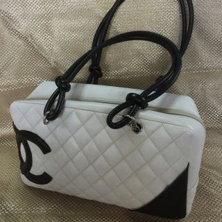 シャネル(CHANEL)の☆もんぐりやん 様専用☆CHANEL☆ミニボーリング・パイソンココマーク(ハンドバッグ)