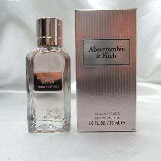 アバクロンビーアンドフィッチ(Abercrombie&Fitch)の新品アバクロンビー＆フィッチ ファーストインスティンクトフォーハーEDP30ml(香水(女性用))