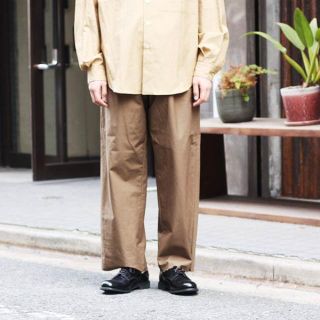 コモリ(COMOLI)のauralee HIGH COUNT CLOTH WIDE PANTS(スラックス)