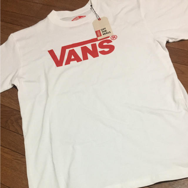 VANS(ヴァンズ)のvans tシャツ L レディースのトップス(Tシャツ(半袖/袖なし))の商品写真