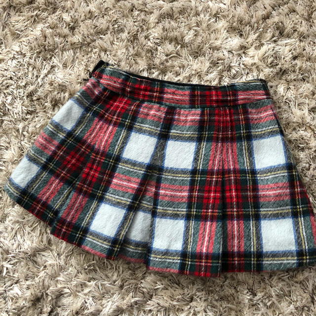 Bonpoint(ボンポワン)のボンポワン bonpoint ウールスカート 4 キッズ/ベビー/マタニティのキッズ服女の子用(90cm~)(スカート)の商品写真