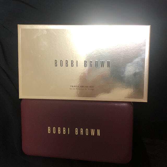 BOBBI BROWN(ボビイブラウン)の新品未使用♡ボビーブラウン ブラシセット♡ 2017年 クリスマスコフレ コスメ/美容のキット/セット(コフレ/メイクアップセット)の商品写真