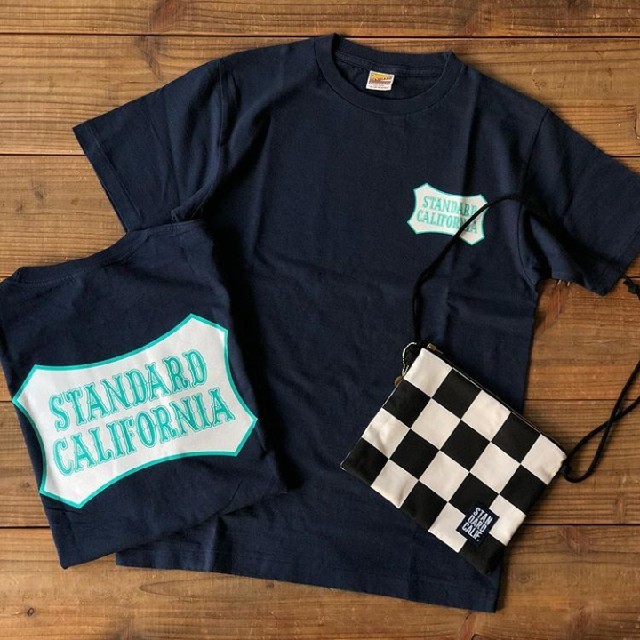 STANDARD CALIFORNIA(スタンダードカリフォルニア)のstandard california スタンダードカリフォルニア Tシャツ メンズのトップス(Tシャツ/カットソー(半袖/袖なし))の商品写真