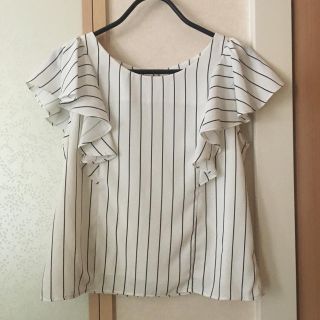 イング(INGNI)のINGNI ストライプトップス(カットソー(半袖/袖なし))