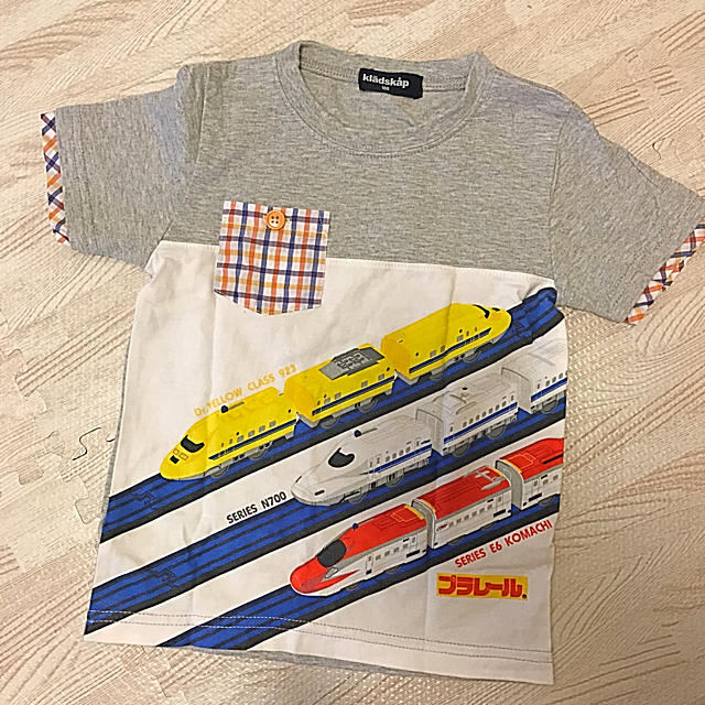 kladskap(クレードスコープ)のkladskap プラレールTシャツ 100㎝ キッズ/ベビー/マタニティのキッズ服男の子用(90cm~)(Tシャツ/カットソー)の商品写真