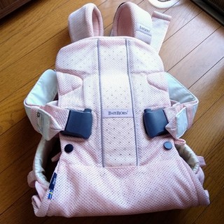 BabyBjorn one+air 限定カラー♡ピンク パウダーピンク