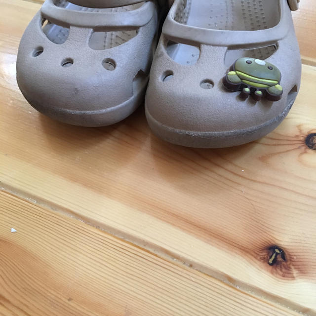 crocs(クロックス)のクロックス 7 キッズ/ベビー/マタニティのベビー靴/シューズ(~14cm)(サンダル)の商品写真