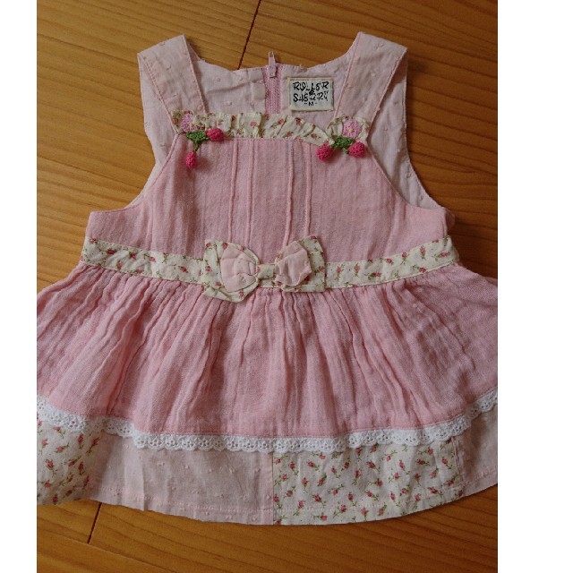 LAURA ASHLEY(ローラアシュレイ)のローラアシュレイワンピース90cm キッズ/ベビー/マタニティのキッズ服女の子用(90cm~)(ワンピース)の商品写真