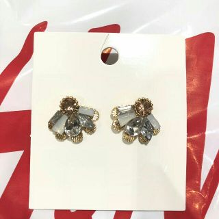 エイチアンドエム(H&M)の安室奈美恵　ピアス(ピアス)