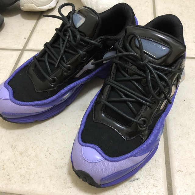 RAF SIMONS(ラフシモンズ)のOzweegoⅢ Adidas by raf simons メンズの靴/シューズ(スニーカー)の商品写真