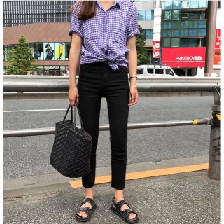 ザラ(ZARA)のzemmaworld チーズスキニー サマークロップド(クロップドパンツ)