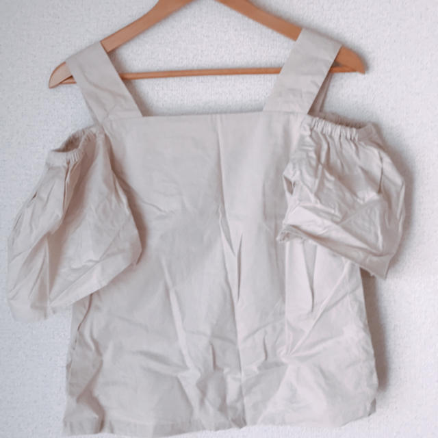 grove(グローブ)のglove  肩出しトップス レディースのトップス(Tシャツ(半袖/袖なし))の商品写真