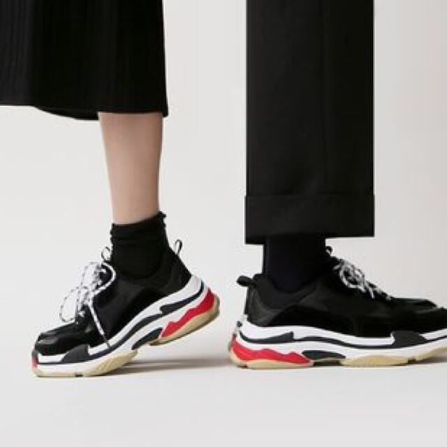 BALENCIAGA トリプルソール風 ボリュームスニーカーの通販 by shop｜ラクマ