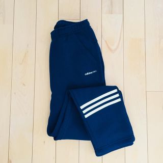 アディダス(adidas)のadidas 未使用(カジュアルパンツ)