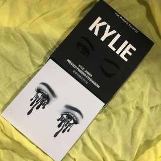 カイリーコスメティックス(Kylie Cosmetics)のセールカイリーコスメティックス アイシャドウ パレット パープル(アイシャドウ)