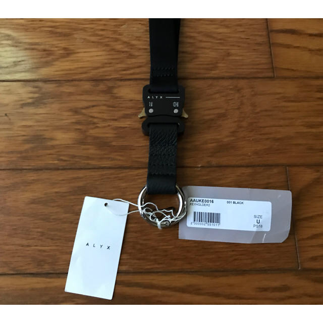 OFF-WHITE(オフホワイト)の【新品 未使用】ALYX KeyHolder2 メンズのファッション小物(キーホルダー)の商品写真