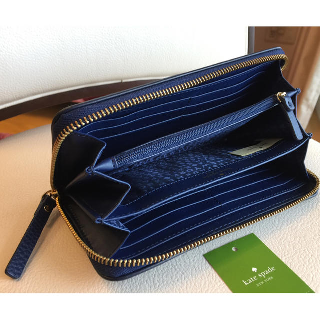 33,480円 完売品 新品 KateSpade 可愛い タッセル付き長財布