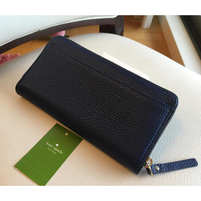 33,480円 完売品 新品 KateSpade 可愛い タッセル付き長財布