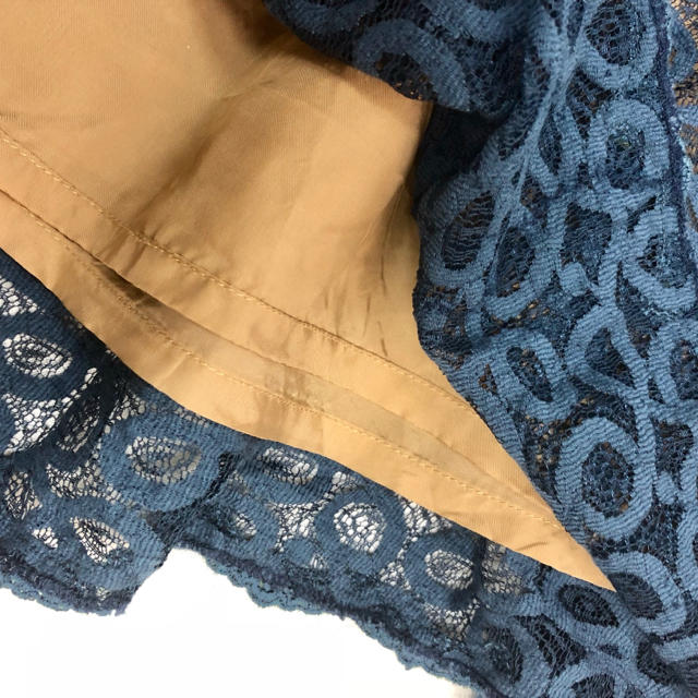 MARILYN MOON(マリリンムーン)のマリリンムーン ブルーレーススカート ウエストゴム 中古美品 レディースのスカート(ひざ丈スカート)の商品写真