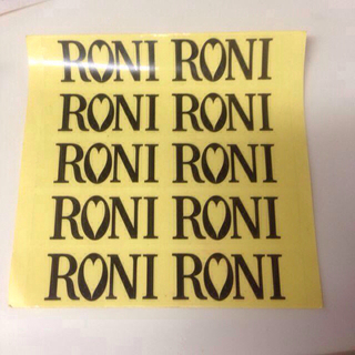ロニィ(RONI)のRONI ステッカー(その他)