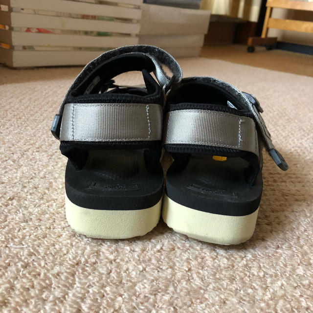 suicoke(スイコック)のSUICOKE◯スイコック◯KISEE V◯サンダル◯グレー◯25cm レディースの靴/シューズ(サンダル)の商品写真