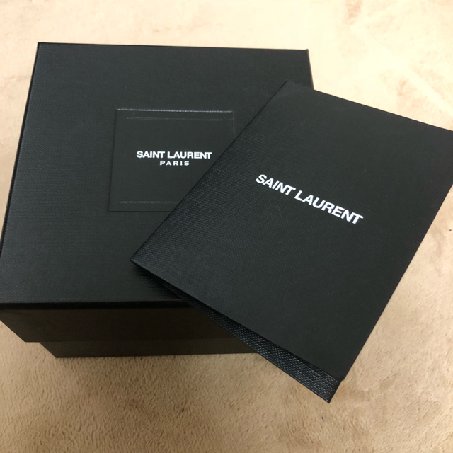 Saint Laurent(サンローラン)のSaint Laurent バングル 最終値引き レディースのアクセサリー(ブレスレット/バングル)の商品写真
