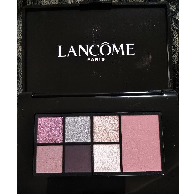 LANCOME(ランコム)の新品未使用☆LANCOM☆希少  チーク＆アイシャドウパレット Day コスメ/美容のベースメイク/化粧品(アイシャドウ)の商品写真