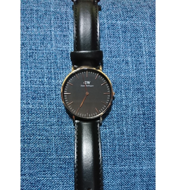 Daniel Wellington(ダニエルウェリントン)の[ヒーコ様専用]ダニエルウェリントン 黒×金 36mm レディースのファッション小物(腕時計)の商品写真