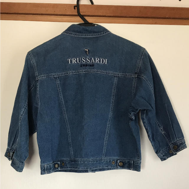 Trussardi(トラサルディ)の子供用 キッズ トラサルディ Gジャン 120cm 美品 キッズ/ベビー/マタニティのキッズ服男の子用(90cm~)(ジャケット/上着)の商品写真