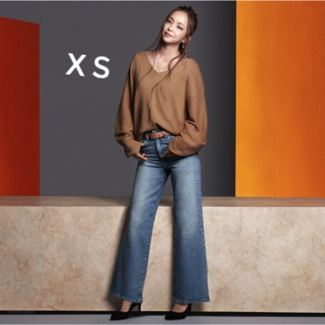 大人気得価H&M - 安室奈美恵 ニット xsの通販 by にょみshop|エイチ