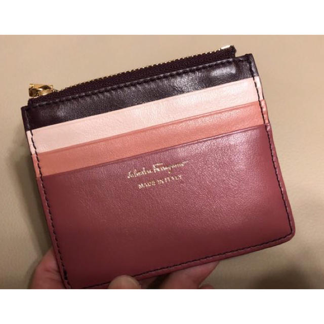 Ferragamo(フェラガモ)の最終！フェラガモ   カードケース コインケース レディースのファッション小物(コインケース)の商品写真