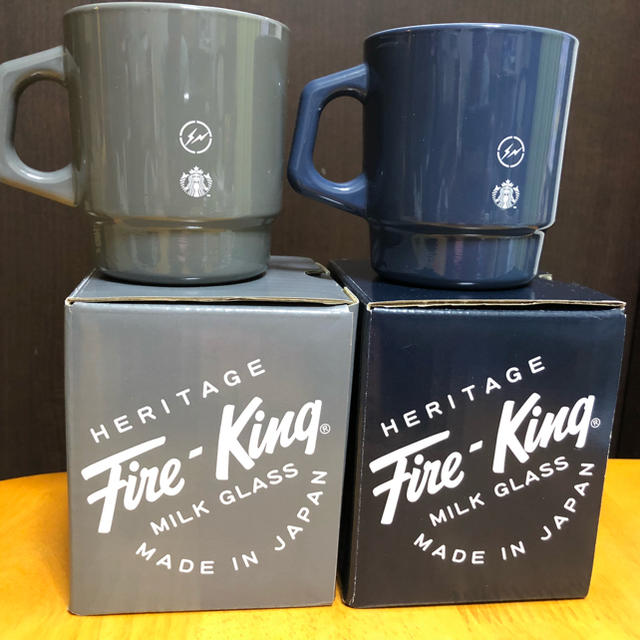 FRAGMENT スターバックス Fire-King マグカップ 2点セット