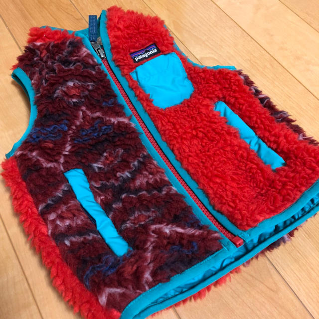 patagonia(パタゴニア)のパタゴニア  レトロX キッズベスト♪ キッズ/ベビー/マタニティのキッズ服男の子用(90cm~)(ジャケット/上着)の商品写真