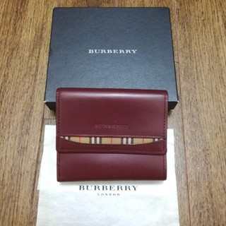 バーバリー(BURBERRY)のバーバリー BURBERRY 折りたたみ 二つ折り 財布　新品未使用(財布)