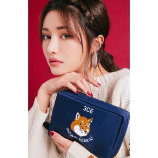 メゾンキツネ(MAISON KITSUNE')の3CE MAISON KITSUNE  コラボポーチ(ポーチ)