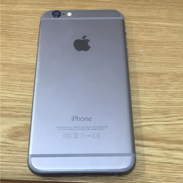 Apple(アップル)のiPhone6 SoftBank  16ギガ スマホ/家電/カメラのスマートフォン/携帯電話(スマートフォン本体)の商品写真