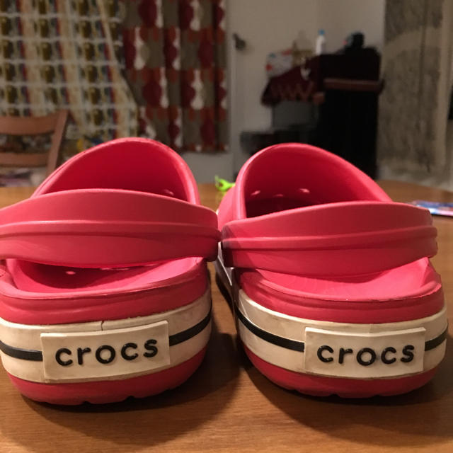 crocs(クロックス)のちゃむ様専用: クロックス  キッズ ジュニア2 20cm キッズ/ベビー/マタニティのキッズ靴/シューズ(15cm~)(サンダル)の商品写真